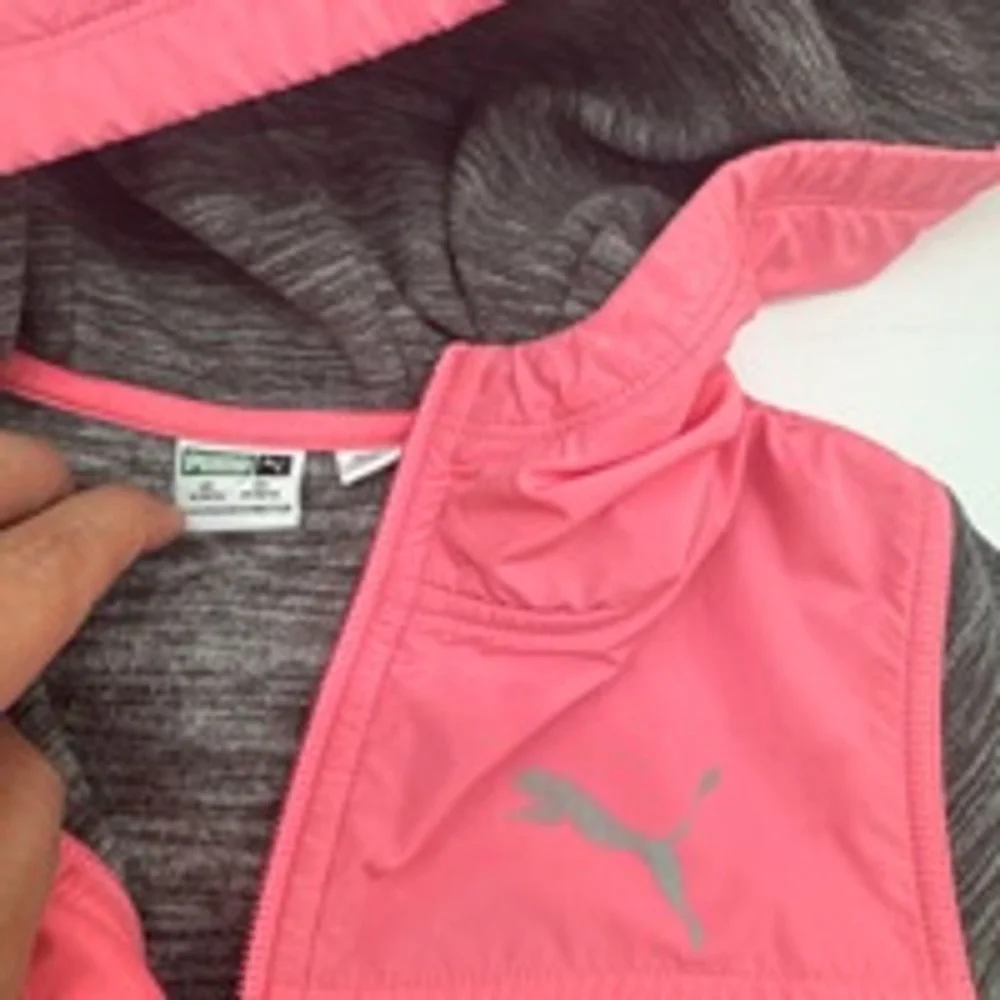 Girls Puma Hoodie Jacket Size M (10/12) Gray Pink